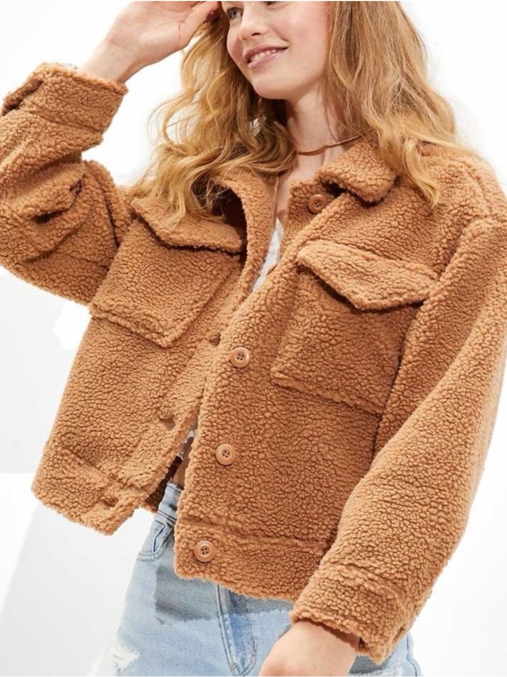 American Eagle Cropped Teddy Sherpa Button Up Jacket in Tan
